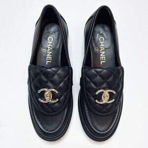 CHANEL Quilted CC Turn Lock Loafer 36C Black Leather Gold Logo Hardware